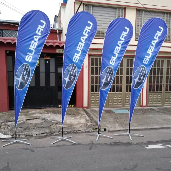 Bandera publicitaria Gota